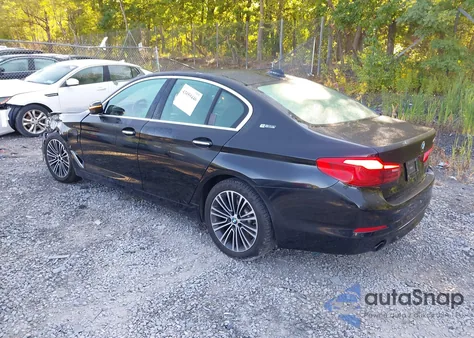 2018 BMW 530E z USA, uszkodzony, nr VIN WBAJA9C53JB250459